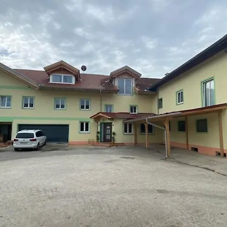 Hotelpension Weberhof Vendégház