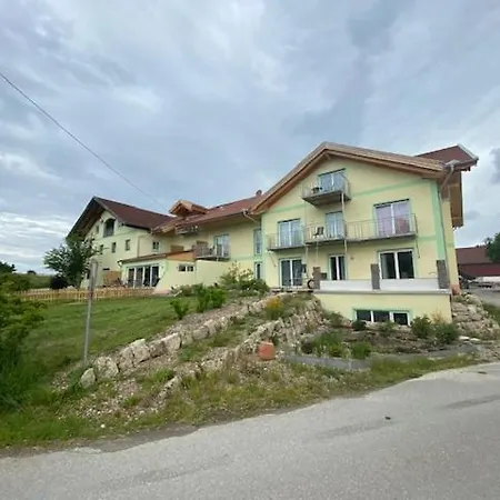 Hotelpension Weberhof Pensjonat Ebersberg