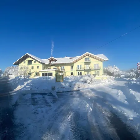 Hotelpension Weberhof Affittacamere