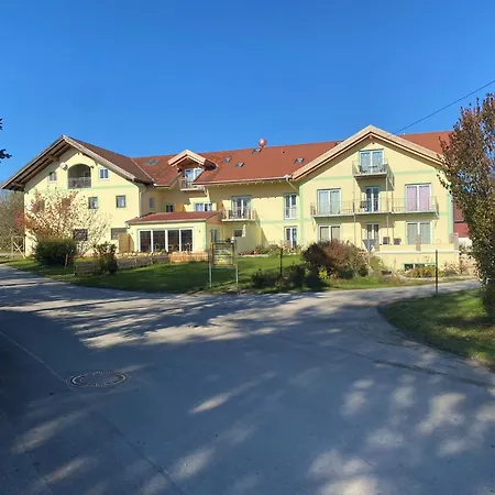Hotelpension Weberhof Pensión 3*