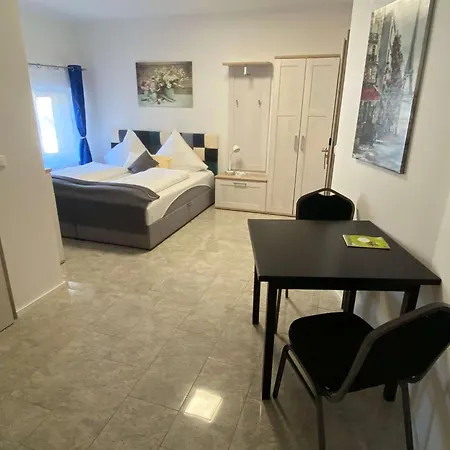 Hotelpension Weberhof Affittacamere Ebersberg
