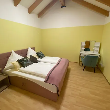 Hotelpension Weberhof Affittacamere