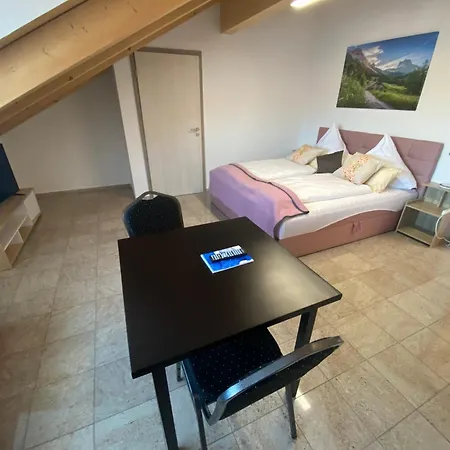 Hotelpension Weberhof 3* Ebersberg
